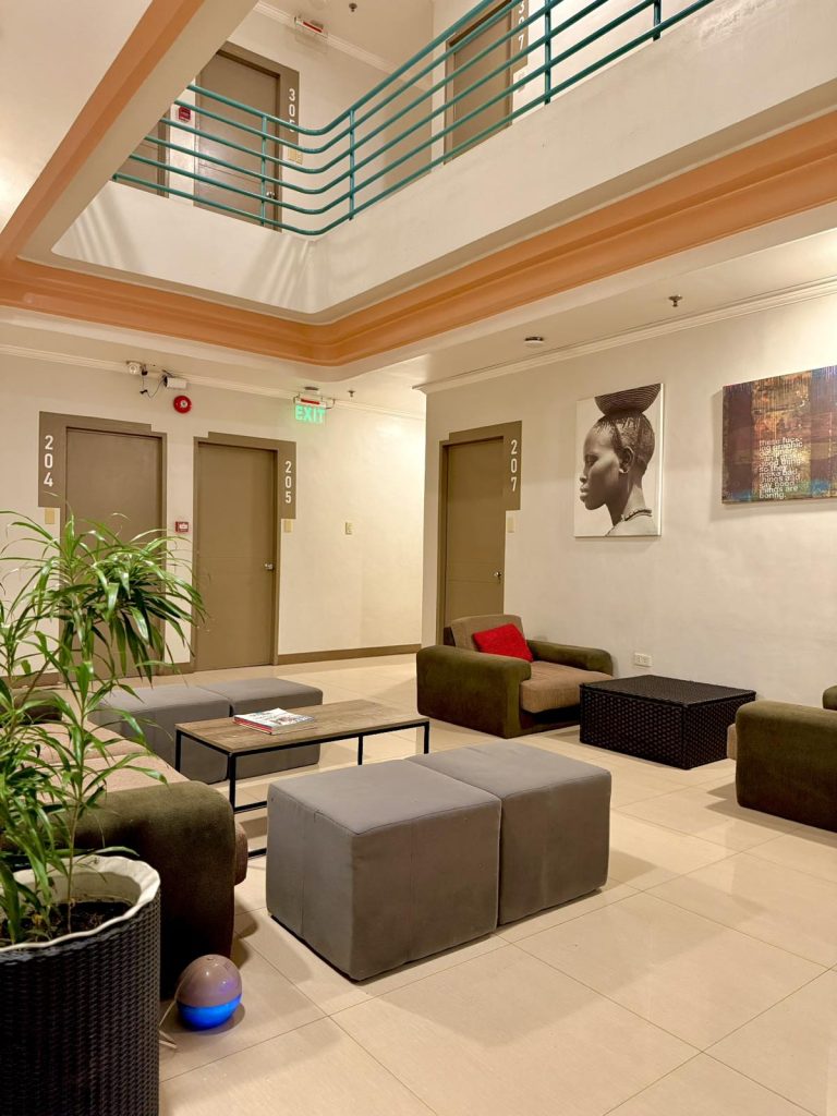 Hotel Tiffany Laoag